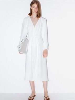 Zara Cream V-Neck Long Sleeve Midi Dress